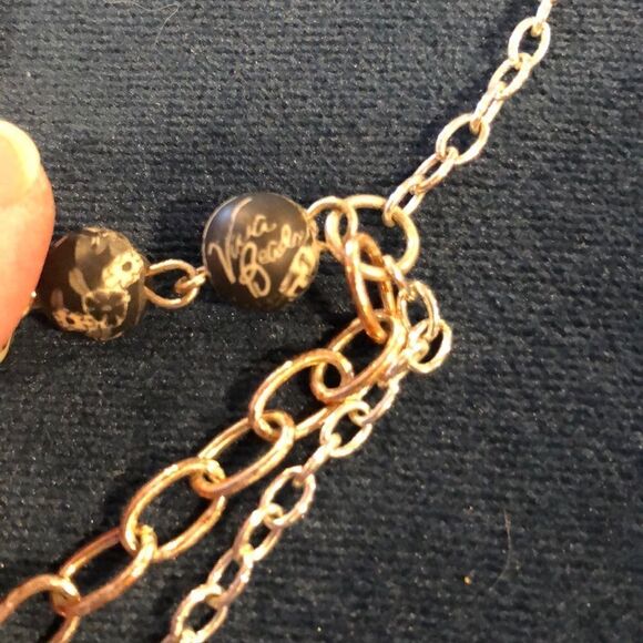 Viva Beads Triple Strand - Picture 6 of 6
